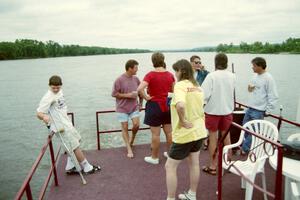 L to R) Dustin Hanson, three other unidentified folks, Shelly Hanson, J.B. Niday, ??? and Mike Thompson