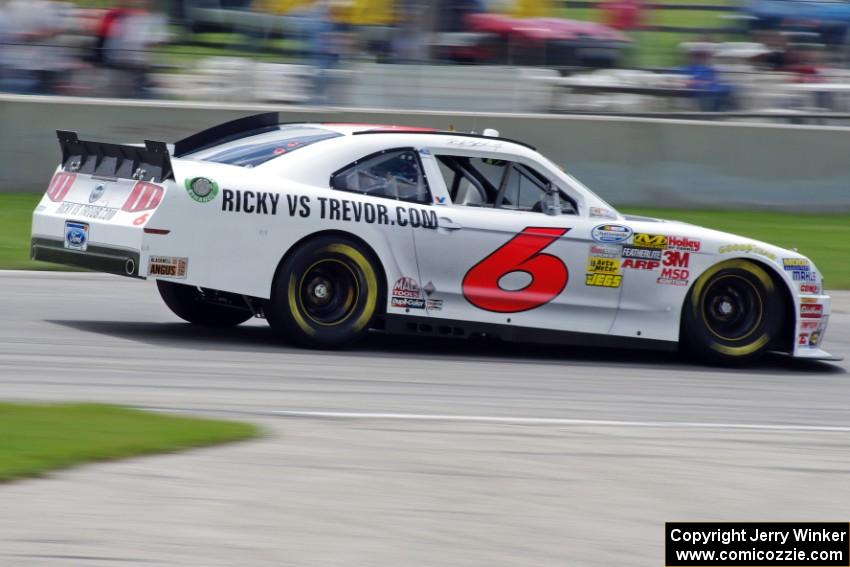 Ricky Stenhouse, Jr.'s Ford Mutang