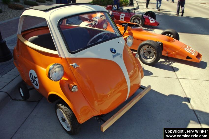 L to R) BWW Isetta, Merlyn Mk.25 Formula Ford and RCA Formula Vee