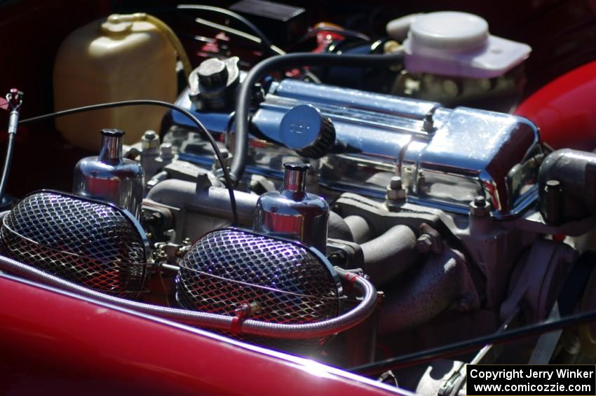 Triumph TR-4 engine