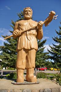 St. Urho statue in Menahga, MN. (1)