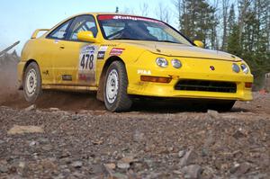 Evan Moen / Dan Victor in their Acura Integra Type-R on SS1.