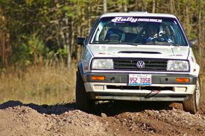 Zeno Popa / Radu Ilis VW Golf on SS1.