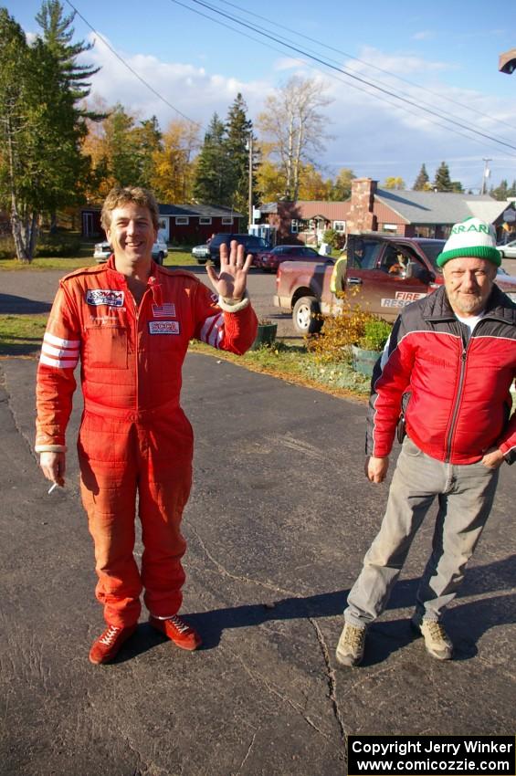 "Howdy from South Carolina!", says Charles Sherrill and his crew chief Sammy.