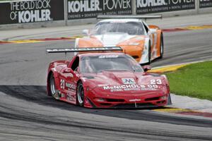 Amy Ruman's Chevy Corvette and Simon Gregg's Chevy Corvette