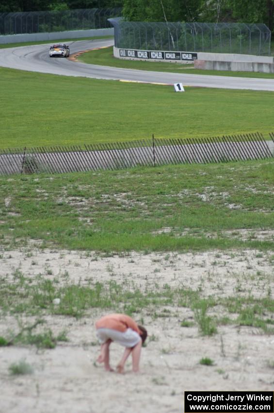 Two MX-5s at speed through the kink