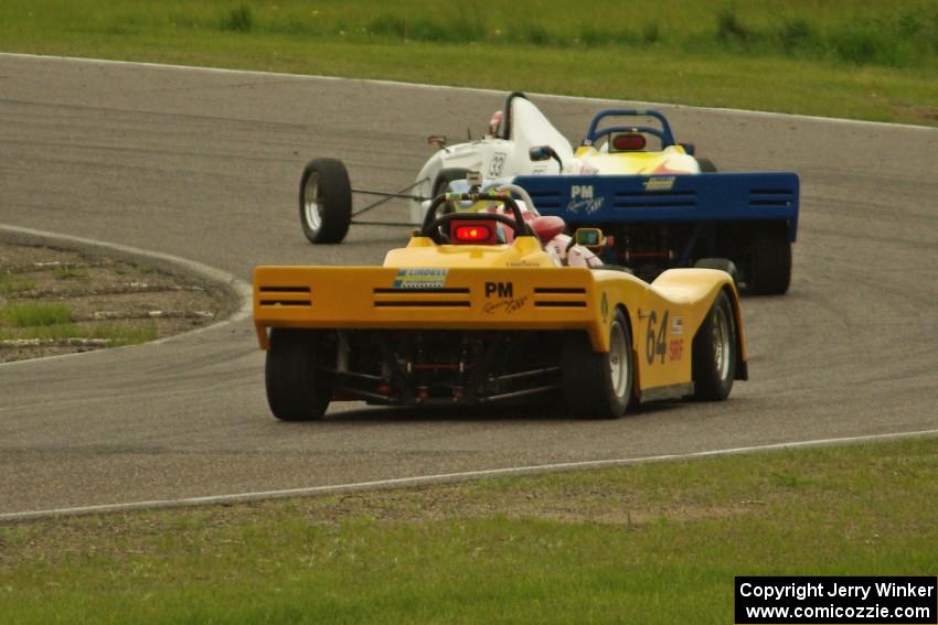 Jeff Bartz's Van Diemen RF00K Formula Ford, Jeff Beck's Spec Racer Ford and Matt Gray's Spec Racer Ford