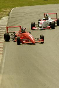 Dave Rounds' Van Diemen RF97 Formula Continental and Jed Copham's Van Diemen FSCCA Formula Enterprise