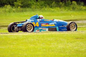 Bill Bergeron's Van Diemen RF90 Formula Ford