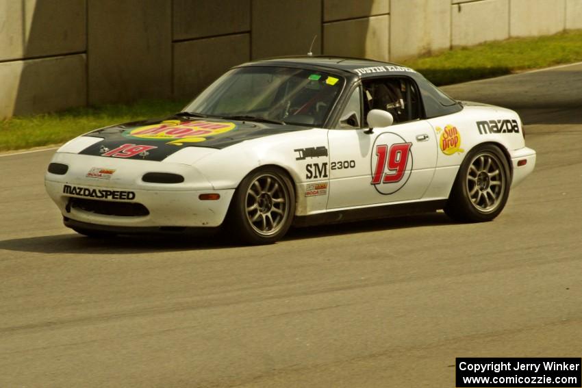 Justin Elder's Spec Miata Mazda Miata