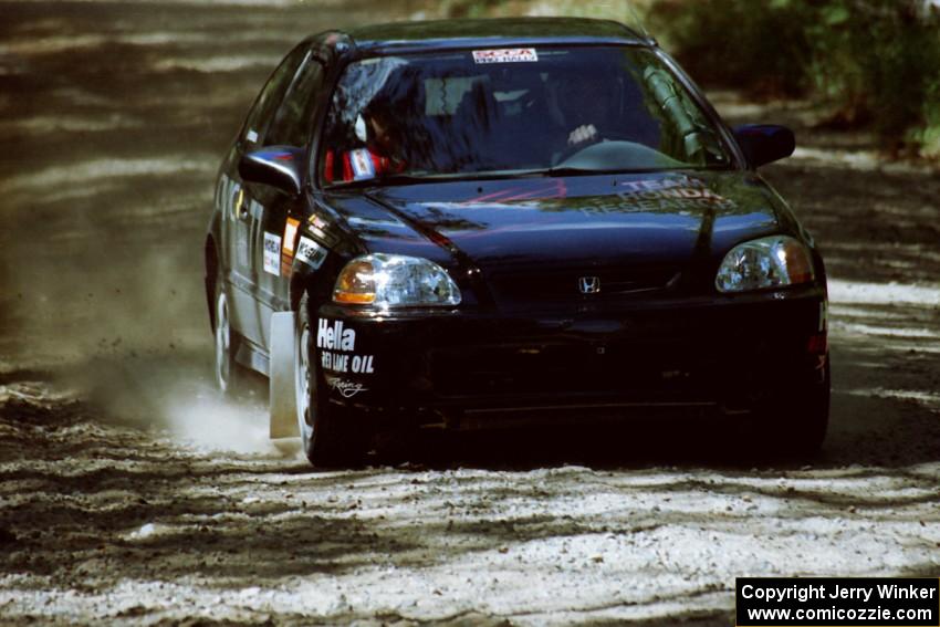 Bryan Hourt / Pete Cardimen Honda Civic near the start of SS8 (Thorpe Tower).