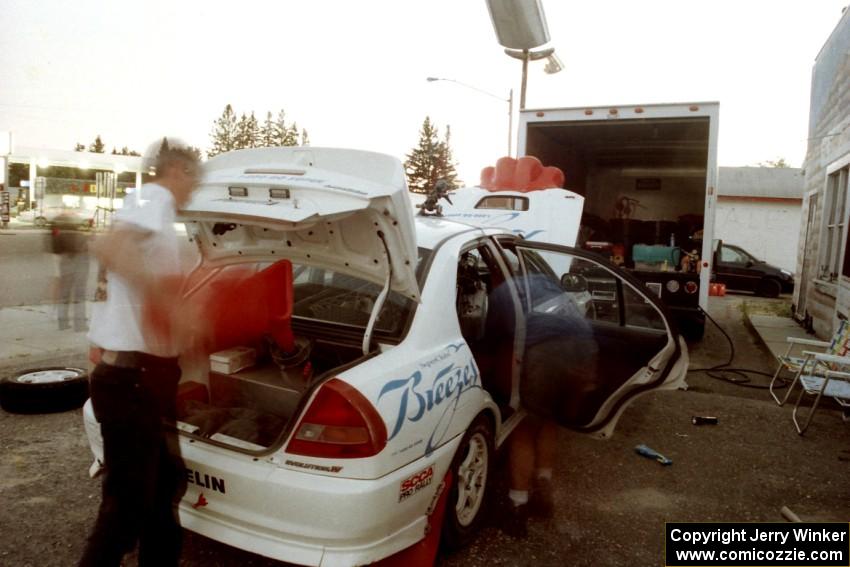 David Summerbell / Mike Fennell Mitubishi Lancer Evo IV gets serviced in Akeley.