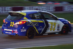 Taylor Hacquard / Pierre Kleinubing Mazda Speed 3
