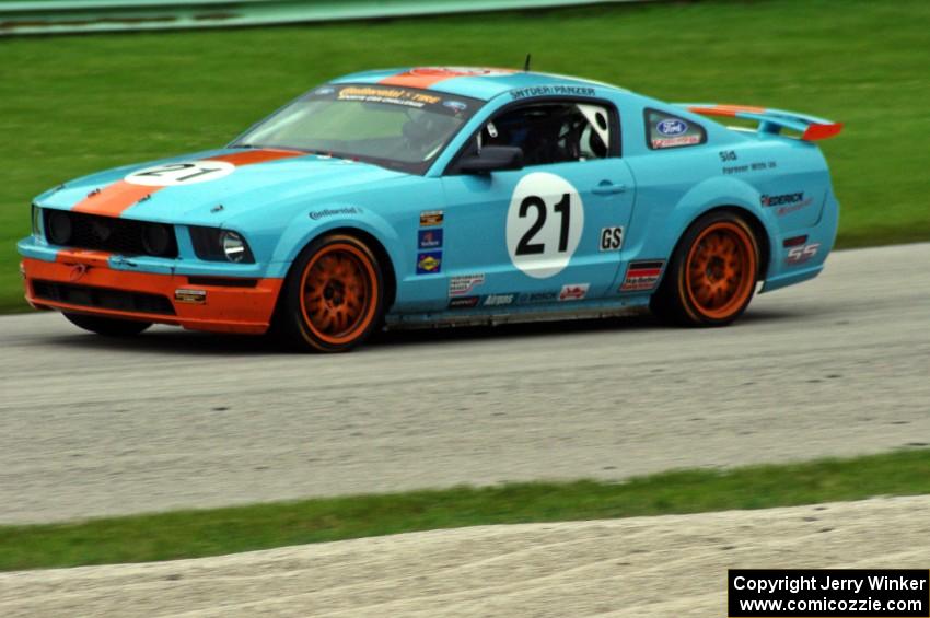 Scott Panzer / Todd Snyder Ford Mustang GT