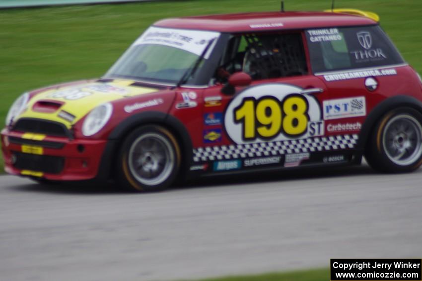 Sarah Cattaneo / Owen Trinkler Mini Cooper S