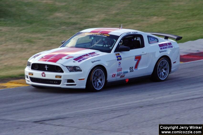 Jordan Bupp / Ken Bupp, Jr. Ford Mustang GT