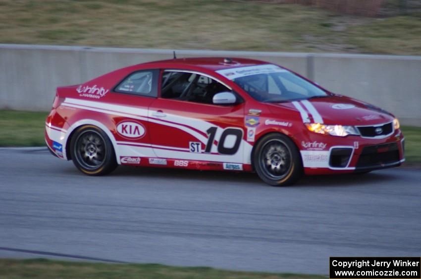 Nic Jonsson / Andy Lally KIA Forte Koup