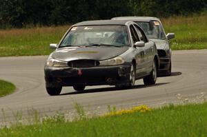 Team Wing-It Ford Contour and Cheap Shot Racing BMW 325is
