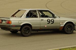 Cheap Shot Racing BMW 325is