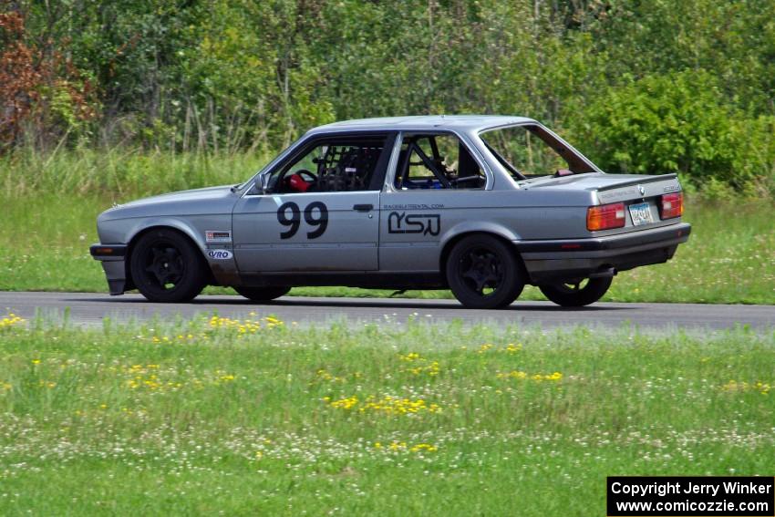 Cheap Shot Racing BMW 325is