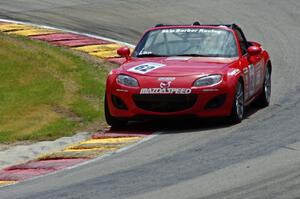 Zachry Lee's Mazda MX-5