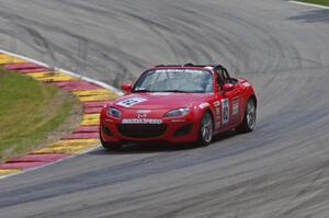 Zachry Lee's Mazda MX-5