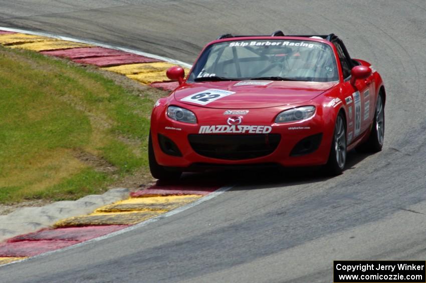 Zachry Lee's Mazda MX-5