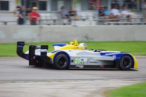 Charlie Shears' Panoz Élan DP-02