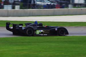 Jonathan Gore's Panoz Élan DP-02