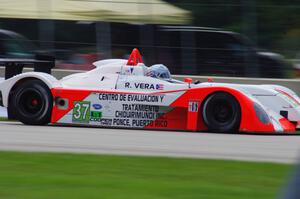 Ricardo Vera's Panoz Élan DP-02