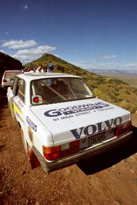 The Bill Malik / Christian Edstrom Volvo 240 near the start of the first stage on day two.