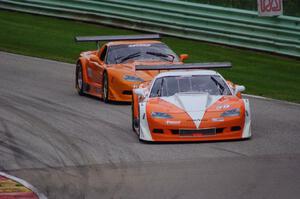 Simon Gregg's Chevy Corvette and Doug Harrington's Chevy Corvette