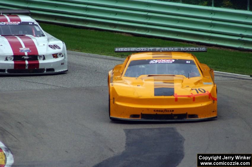 David Jans' Ford Mustang and Denny Lamers' Ford Mustang