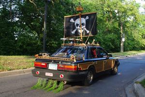 ArtCar 11 - Toyota Camry