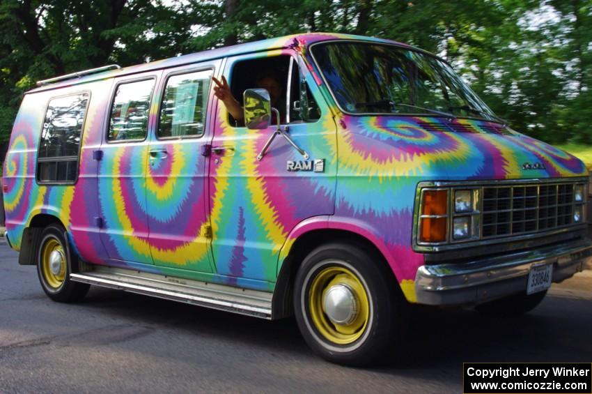 ArtCar 22 - Dodge Ram Van