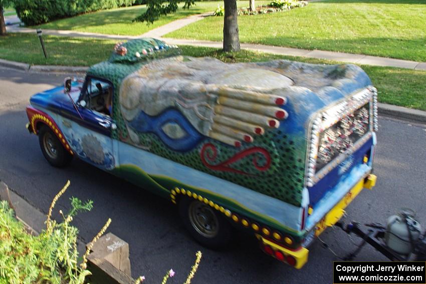 ArtCar 32 - ??? Pickup