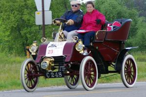 Carlton Pate's 1903 Ford