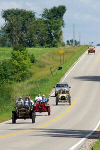 Bob Long's 1908 Maxwell, Mike Unrein's 1909 REO and Dick Pellow's 1908 Overland