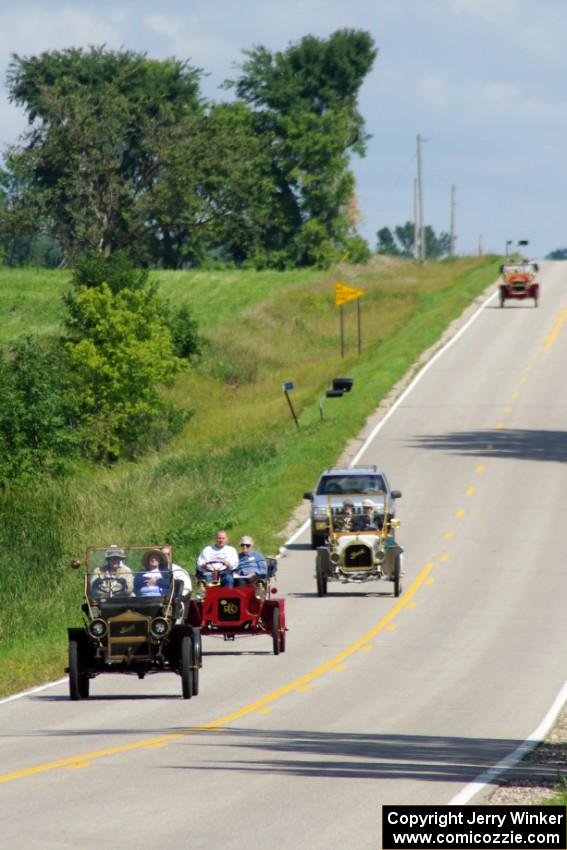 Bob Long's 1908 Maxwell, Mike Unrein's 1909 REO and Dick Pellow's 1908 Overland