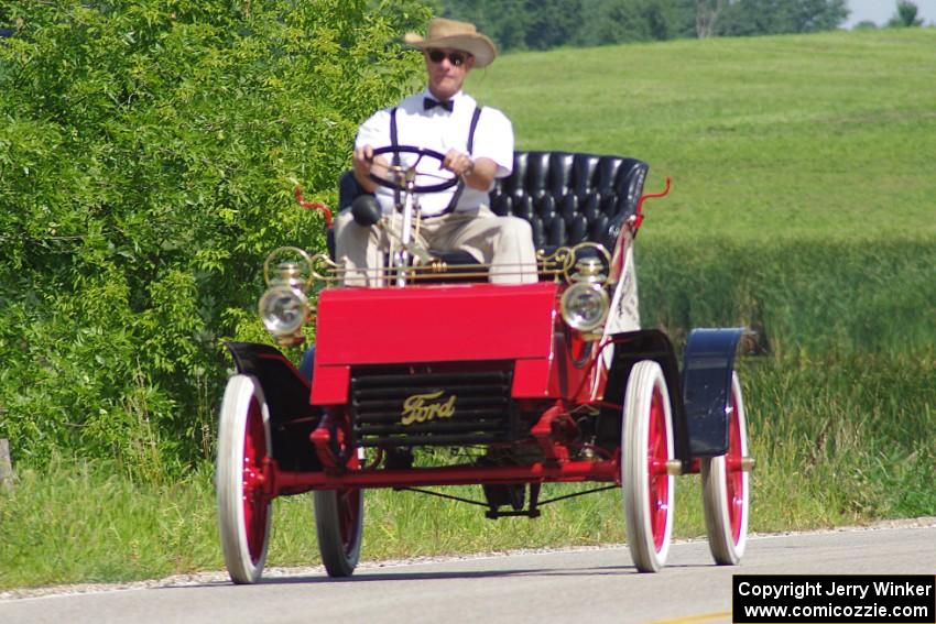 Rick Lindner's 1903 Ford