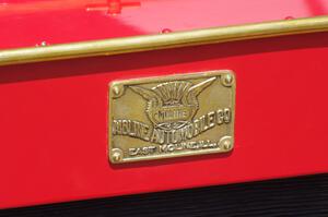 Front emblem on John Nikodym's 1906 Moline