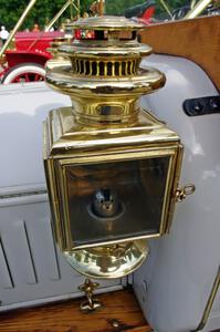 Detail of a lamp on Nevy Clark's 1908 Buick