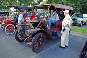 Stuart Etheridge's 1908 Velie