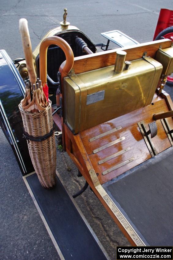 Umbrella holder on Webster Peterson's 1911 Le Zèbre