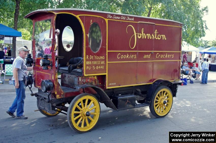 David Hansen's 1915 Autocar "Cookie Truck"