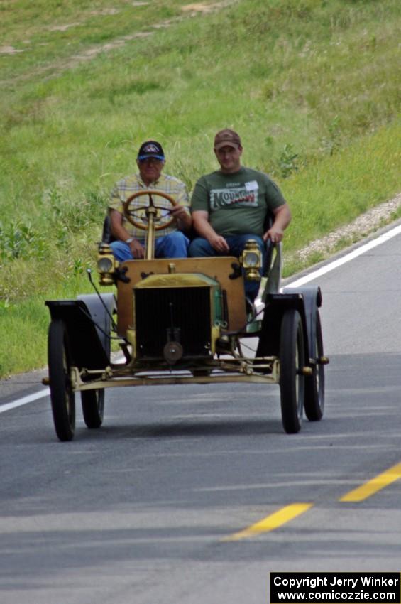 Rudy Rathert's 1907 Ford