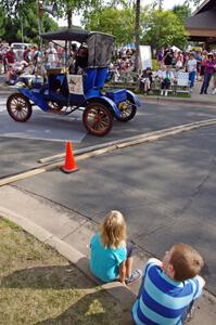 Art Mehr's 1911 Maxwell at the finish