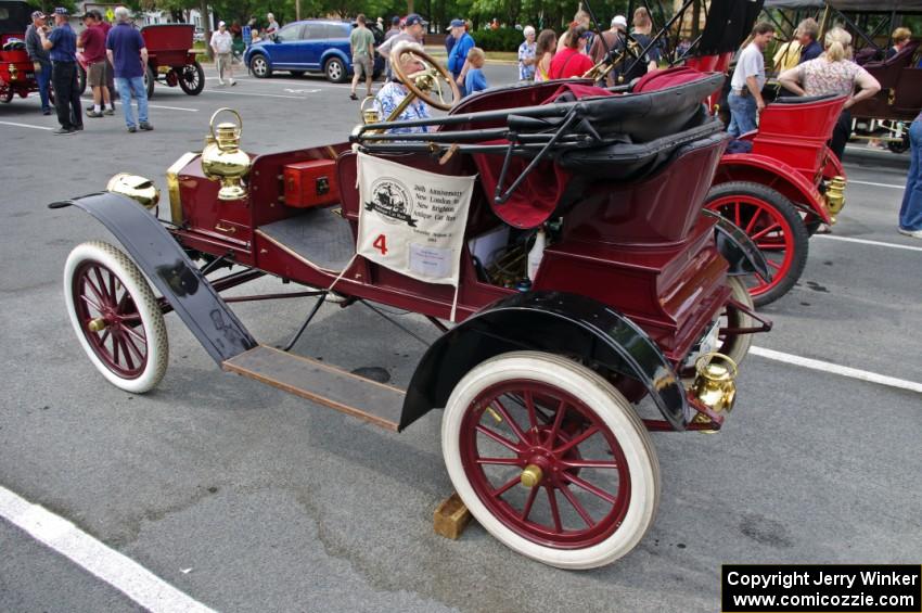 Rob Heyen's 1906 Ford