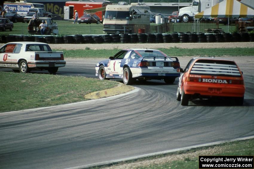 Paul Hacker / Karl Hacker / Buddy Norton / Peter Farrell Olds Quad 442, John Heinricy / Leighton Reese Chevy Camaro and ??? Hond