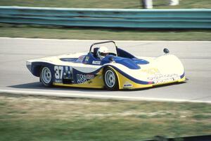 Jonathan Holtzman's Lola T-92/JH1